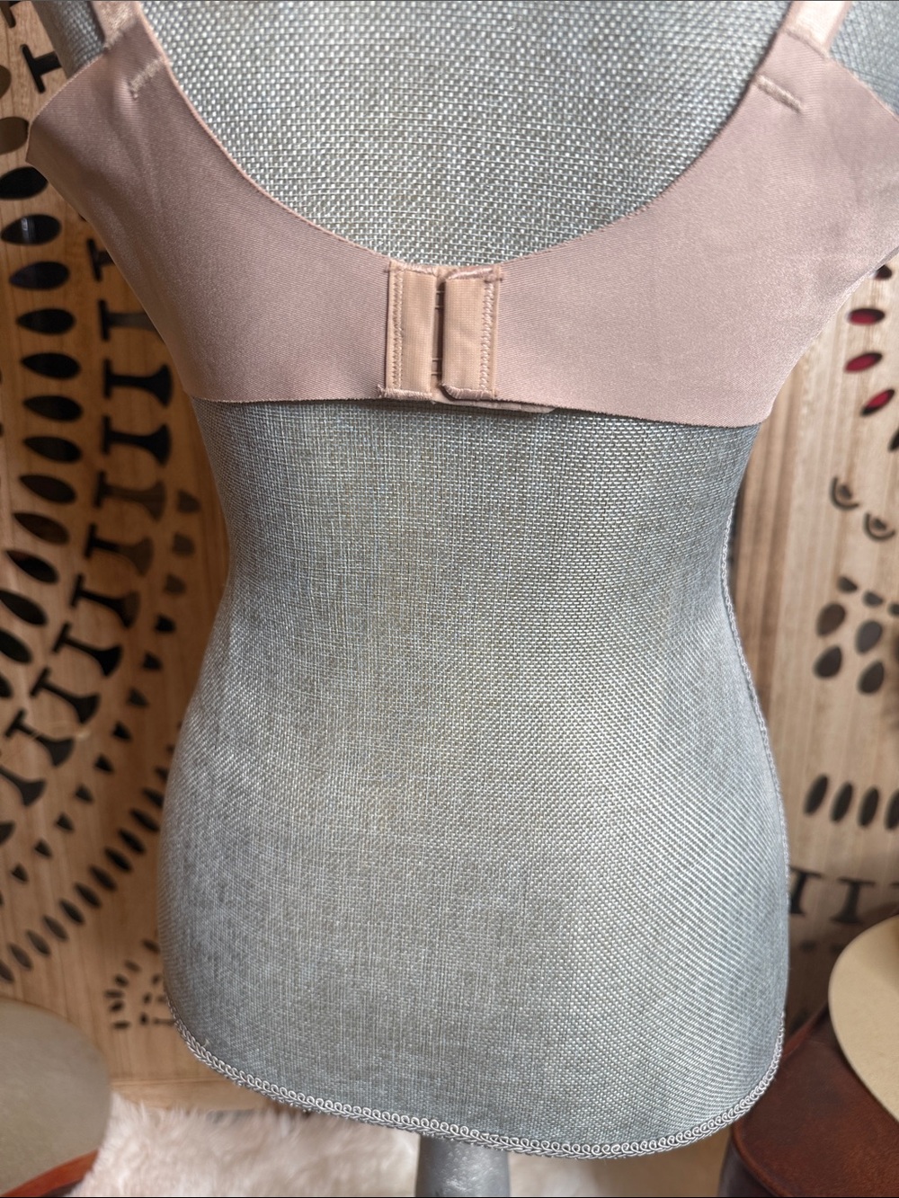 Warner's Smooth Nude Contour Bra in Light Blush - Picture 5 of 7